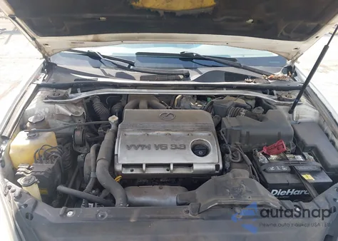 2004 Lexus Es 330 from USA, damaged, VIN JTHBA30G945051055